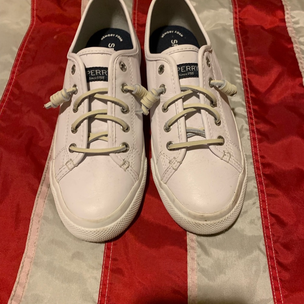 New sperry sneakers with memory foam!